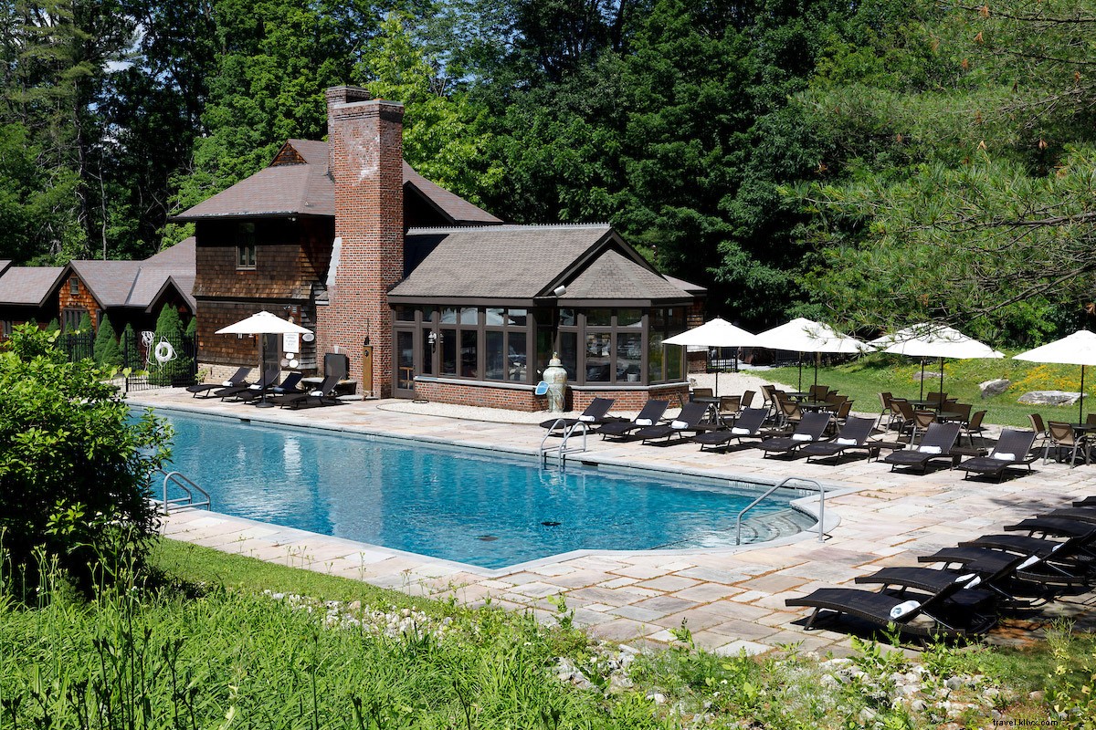 Blantyre: Where the Gilded Age Fantasy Thrives in Luxurious Elegance