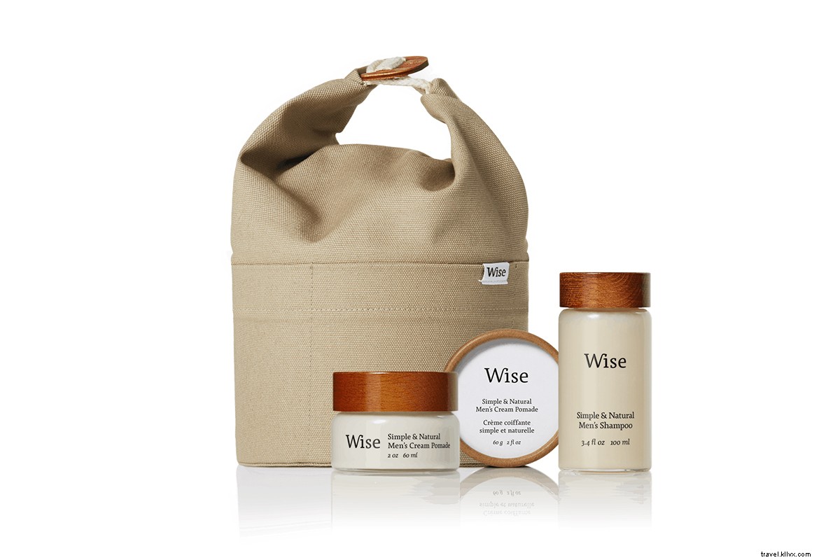 12 Thoughtful Travel Gifts for Globetrotters Under $150