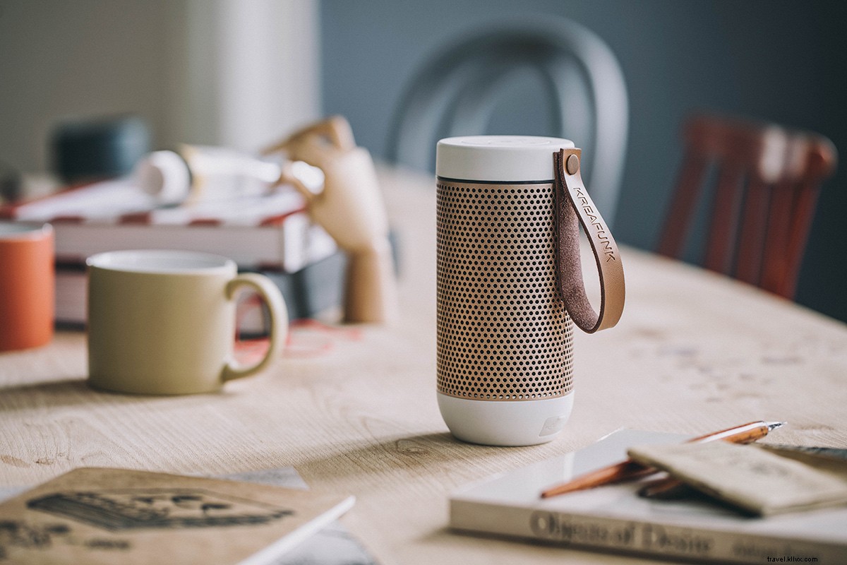 12 Thoughtful Travel Gifts for Globetrotters Under $150