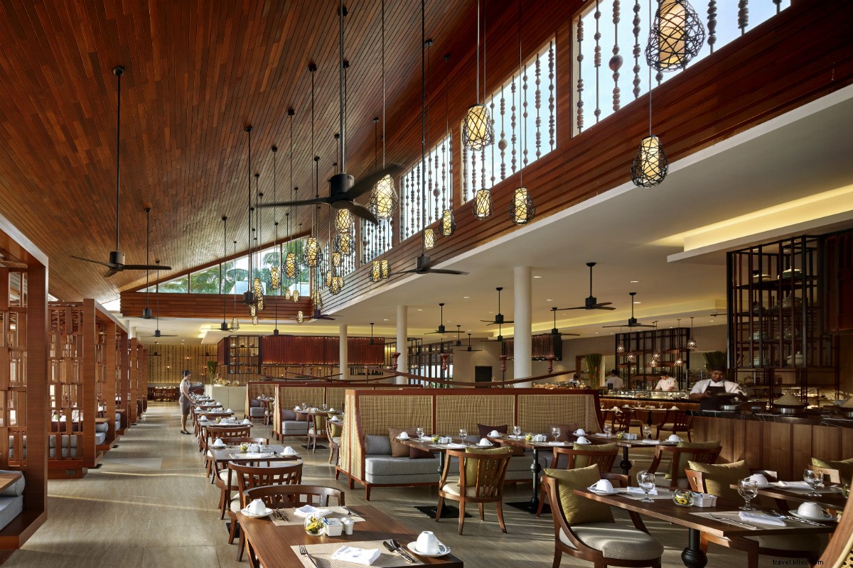 Unwind in Paradise: Stunning 270° Ocean Views at The Ritz-Carlton Koh Samui