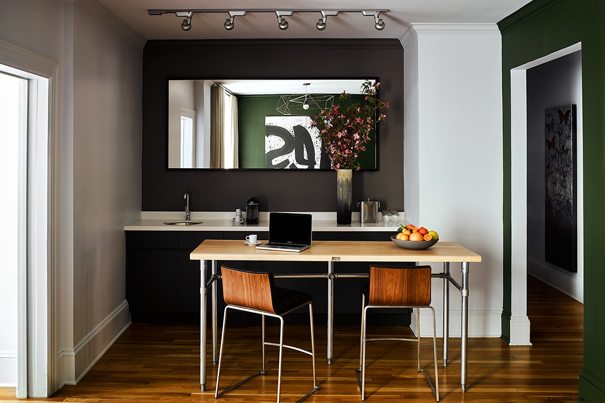 Hotel Zeppelin San Francisco: Trendy Rock  n  Roll Boutique for Rebellious Souls