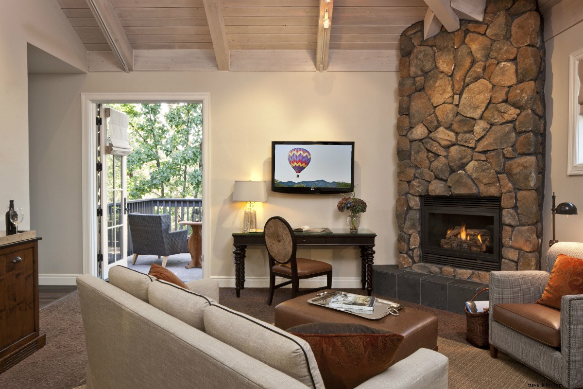 Hotel Yountville: Rustic Elegance and Timeless Napa Valley Charm in Wine Country