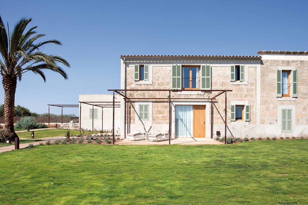 Mallorca Babymoon: Our Last Adults-Only Escape Before Parenthood