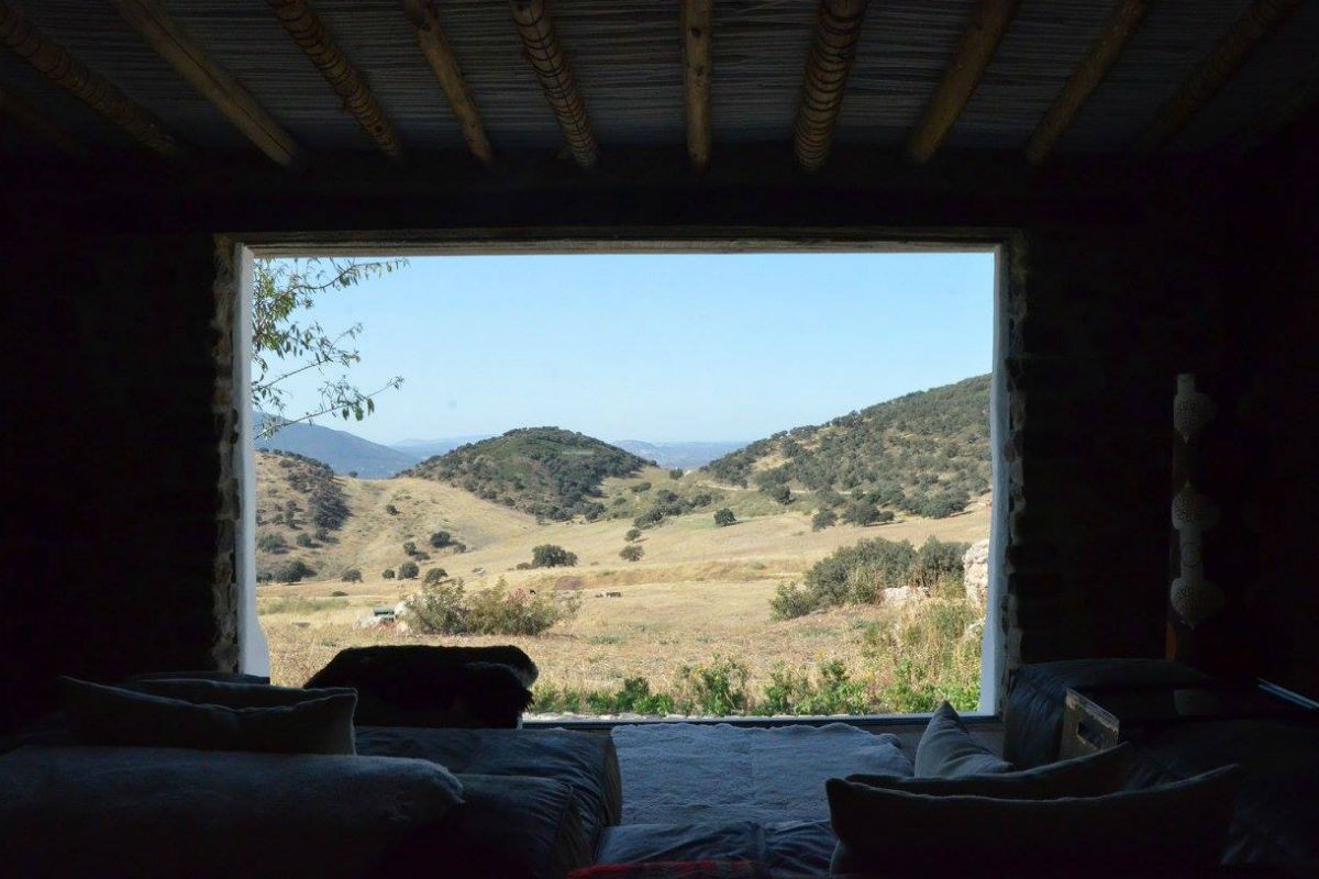 Curated Travel Links We Love: August 4, 2018 Edition