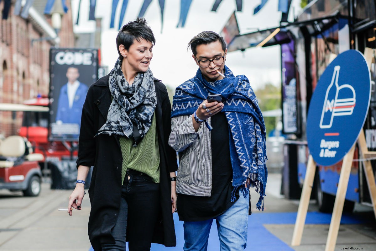 Discover Perfect Cool Blue Jeans in Amsterdam: Insider Shopping Guide