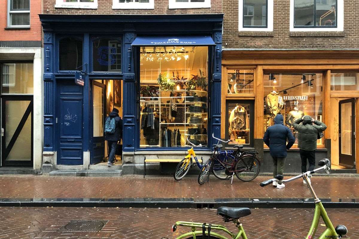 Discover Perfect Cool Blue Jeans in Amsterdam: Insider Shopping Guide