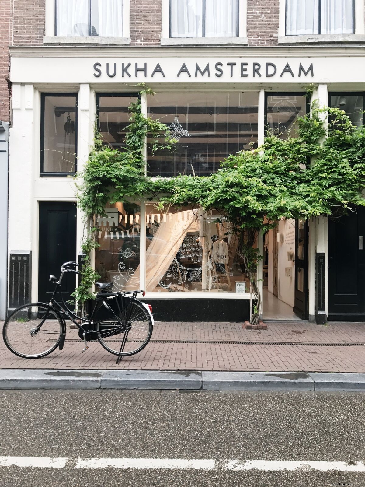 Discover Amsterdam s Ultimate Design Shops: A Curated Guide to Unique Finds