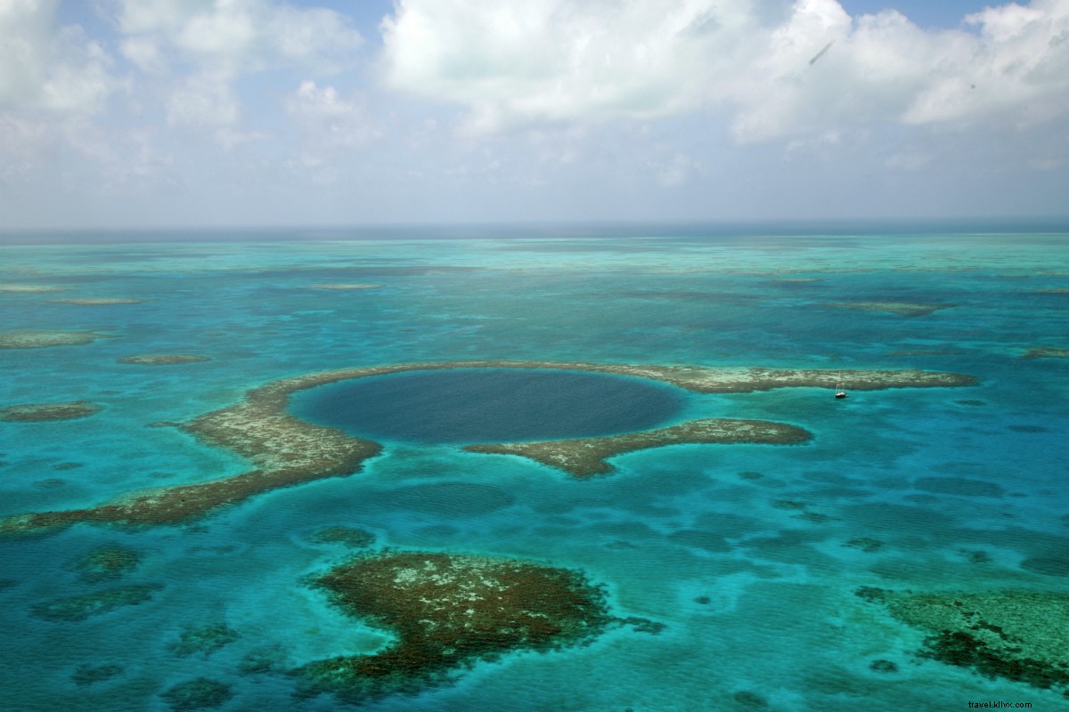 Central America on a Budget: Save on Luxury Stays, Splurge on Unforgettable Experiences