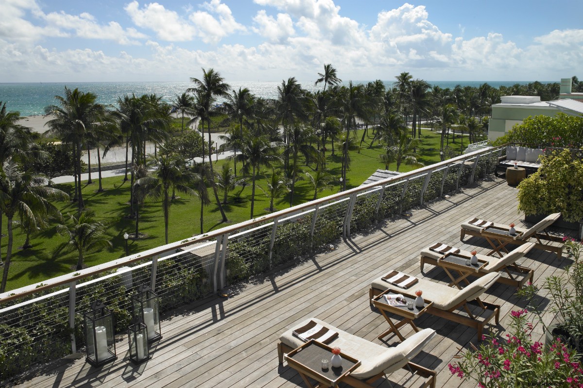 The Betsy South Beach: Artistic Beachfront Luxury in Vibrant Miami