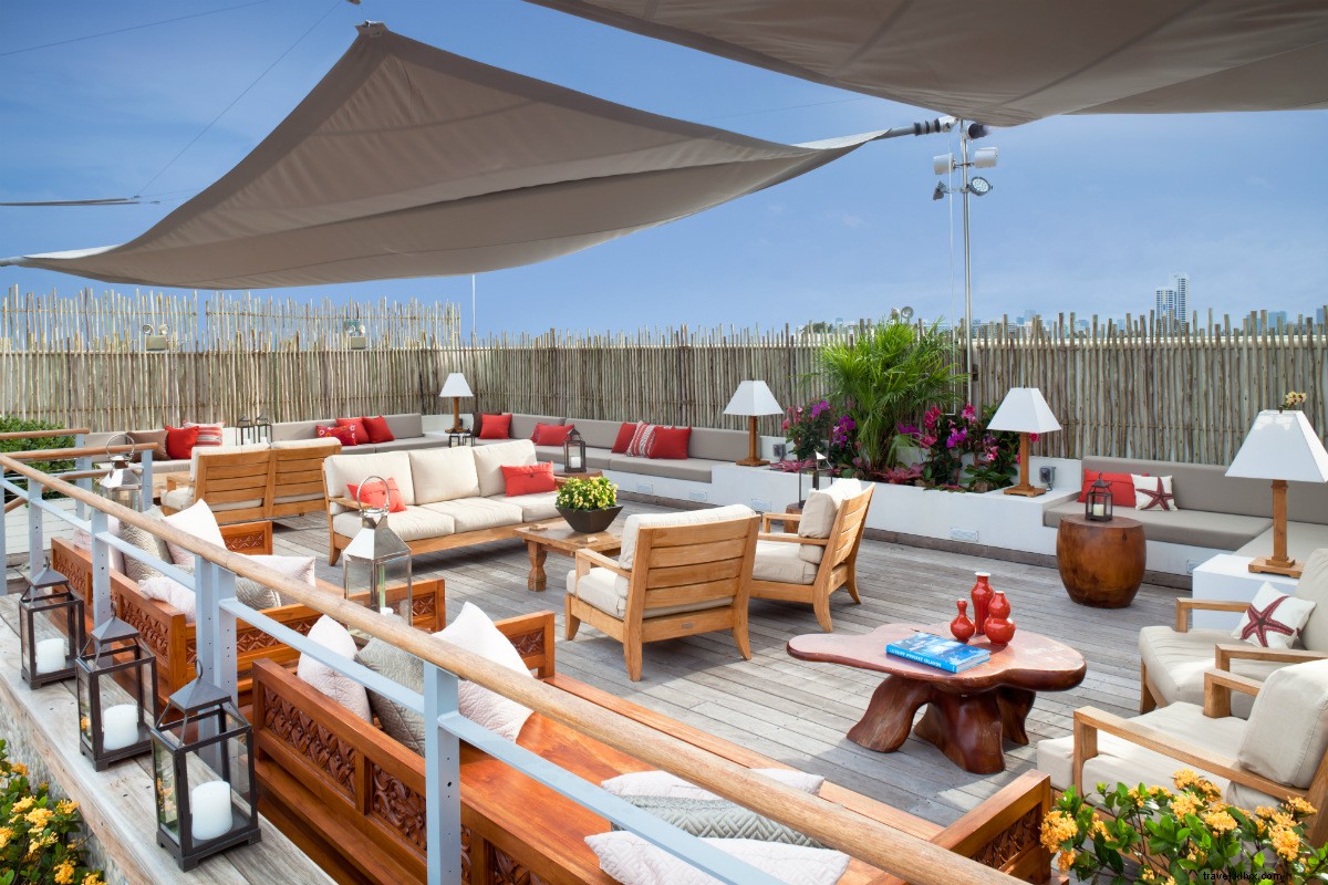 The Betsy South Beach: Artistic Beachfront Luxury in Vibrant Miami