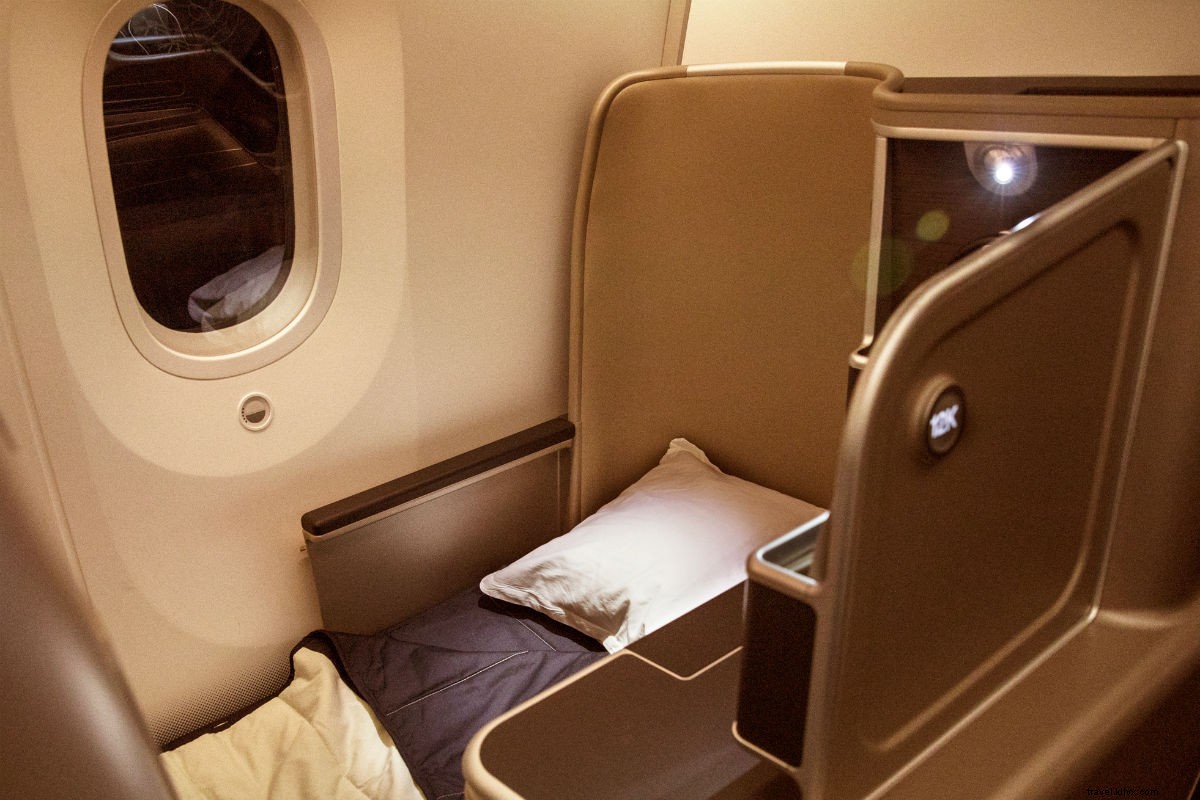 Qantas  Boeing Dreamliner: Revolutionary Wellness Program to Combat Jet Lag