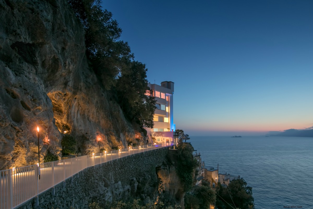 Casa Angelina: 50 Shades of Blue & 15 Shades of White on the Amalfi Coast
