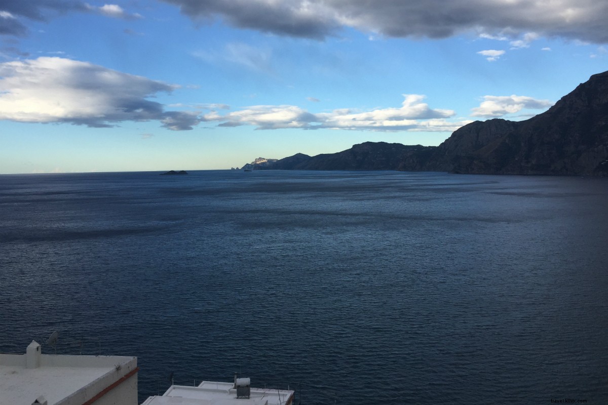 Casa Angelina: 50 Shades of Blue & 15 Shades of White on the Amalfi Coast