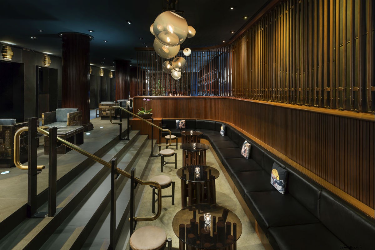 Royalton Hotel: Cozy Four-Star Boutique in the Heart of Midtown Manhattan