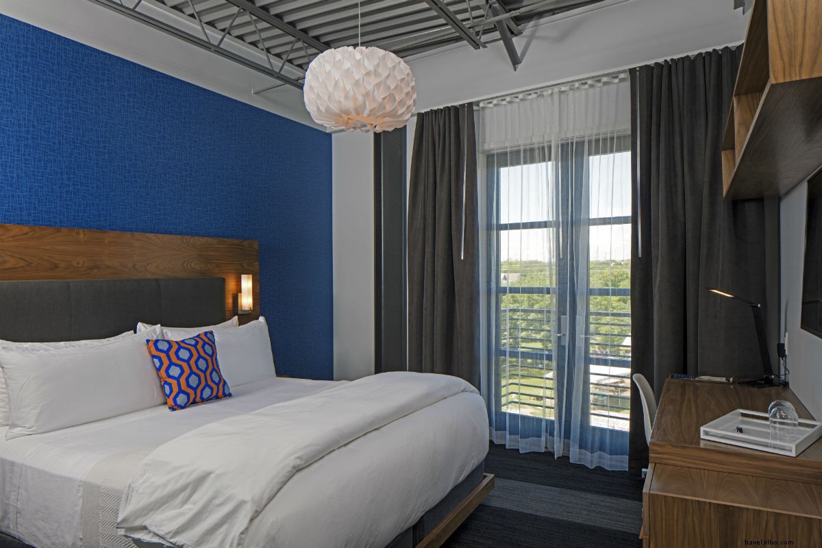 8 Stylish Austin Hotels Under $250/Night: Rooftop Pools, Fine Dining & More