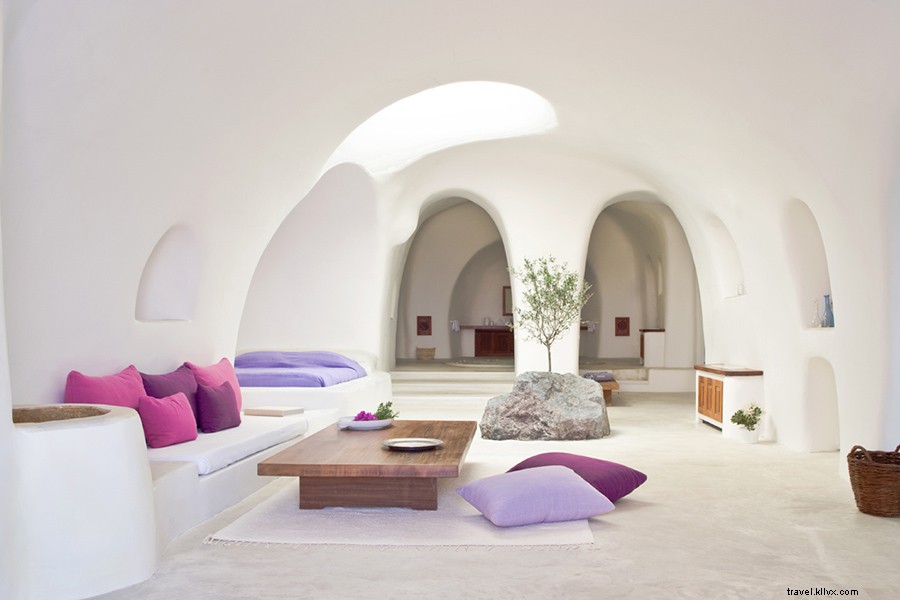 Discover Ultimate Romance at Santorini s Stunning Cliffside Hideaway