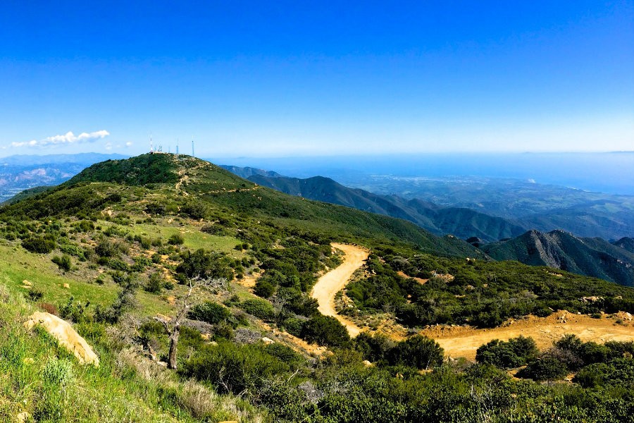 Affordable Romantic Dates in Santa Barbara: Beach Adventures & Local Gems