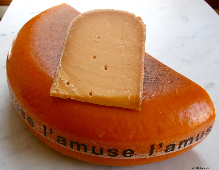 City Break Packing Essentials: Don t Forget the Cheese Knife – Expert Tips