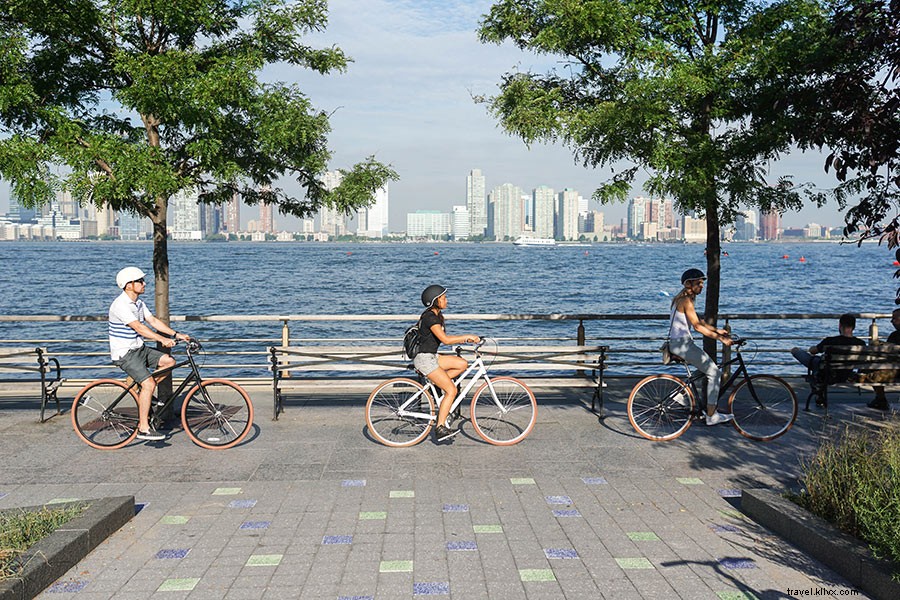 Discover 6 Beginner-Friendly Bike Routes in NYC: Expert Picks