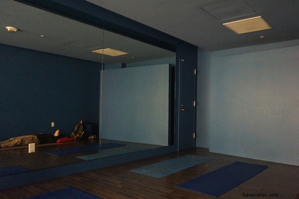 Airport Yoga Rooms: Discover Tranquil Havens Amid Pre-Flight Chaos