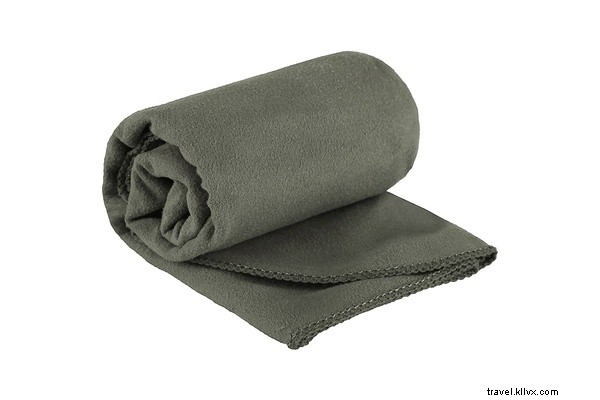 Essential Oils: Your Must-Have Travel Companions for Wellness on the Go