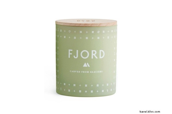 Hygge Bliss: Scented Candles That Smell Like Vacation Escape