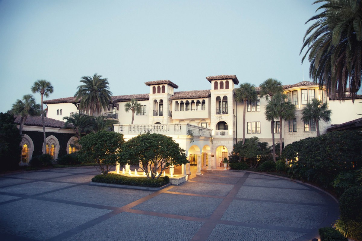 Endless Honeymoon Bliss: A Romantic Road Trip Along Georgia s Stunning Coast