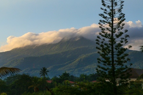 Making Time for Puerto Plata: ONA s Handcrafted Camera Bags