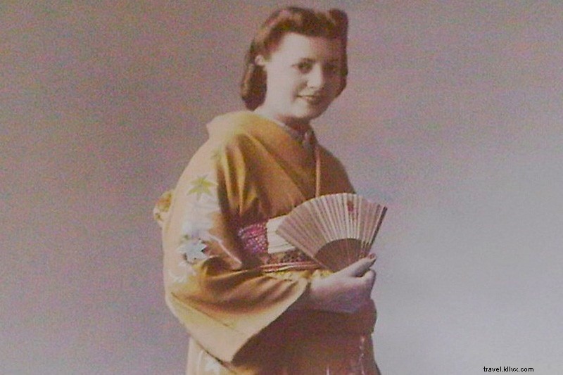 Journey to Bethlehem: Uncovering My Father s Hidden Past