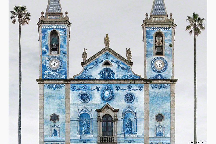 Our Favorite Web Links: National Geographic Travel Photo Winners & Charming French B&Bs (Aug 5, 2017)