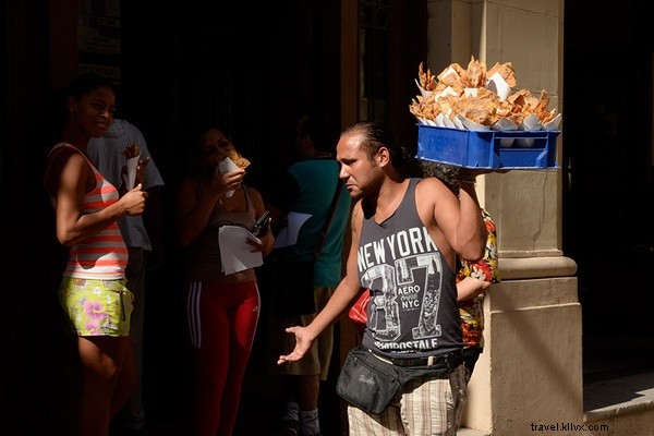 Our Favorite Links This Week: NYC s Bizarre Waterways & Dynamic Flight Art (Feb 25, 2017)