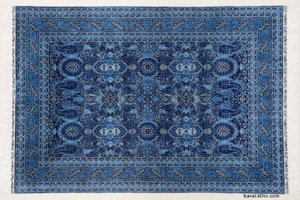 Discover Nakkas: Meet Cengiz & Cengiz, Istanbul s Premier Turkish Rug Dealers