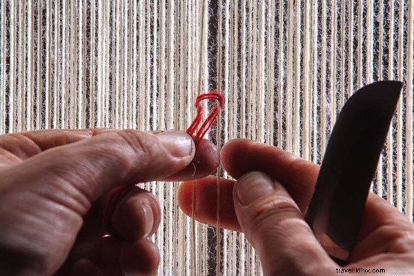 Discover Nakkas: Meet Cengiz & Cengiz, Istanbul s Premier Turkish Rug Dealers