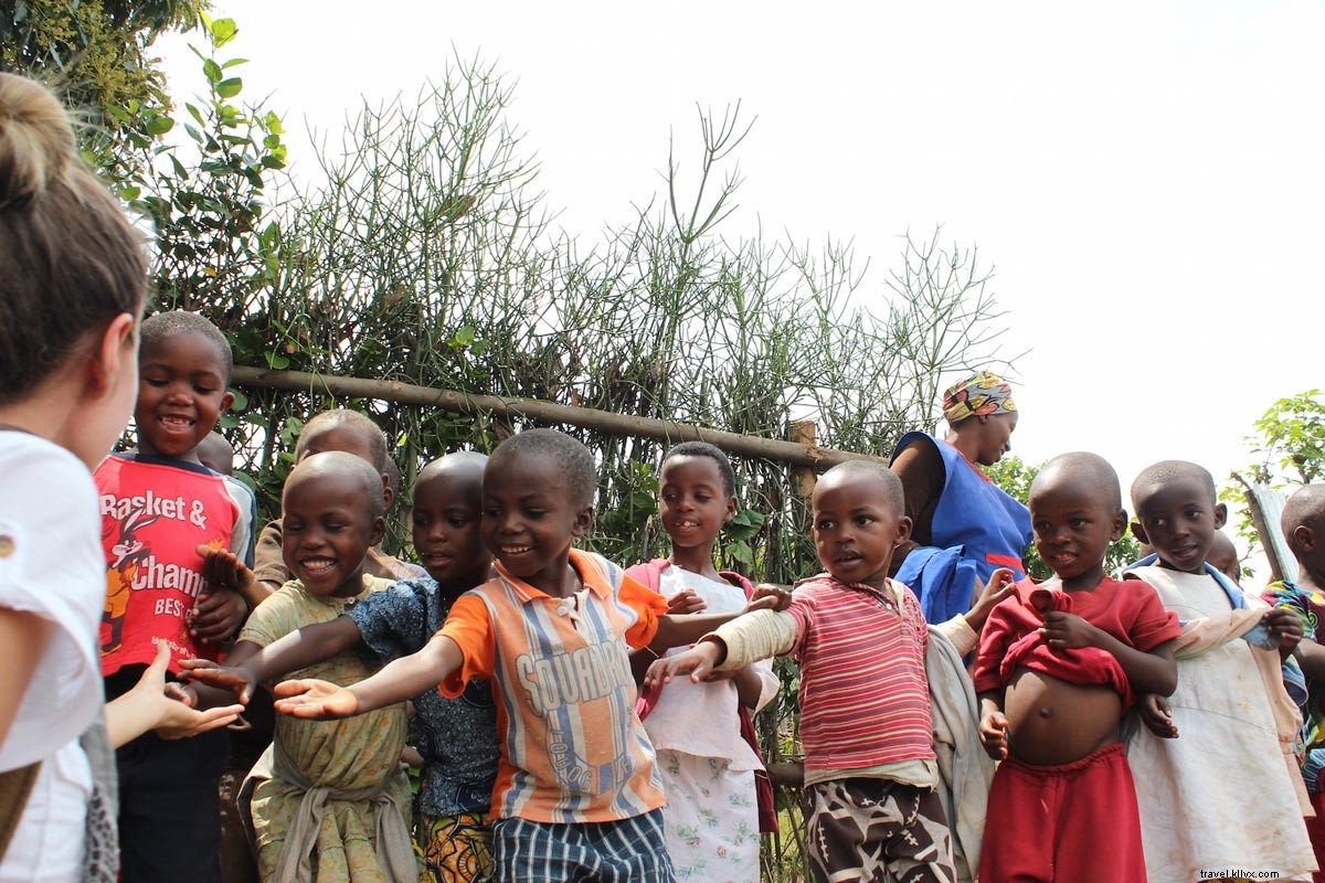 Inspiring Ways to Give Back: A Traveler s Guide to Rwanda