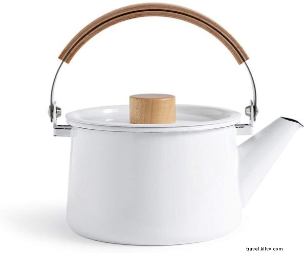 The Minimalist s Guide to Effortless Global Table Settings