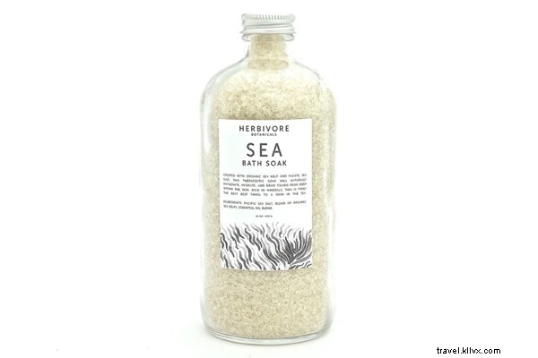 Herbivore Botanicals: Luxurious Sea Salts for Ultimate Beach Relaxation