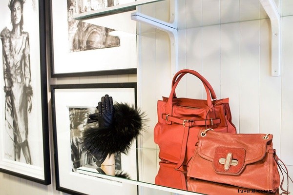 Falling in Love with Authentic Dublin Gloves: A Charming Shop Window Discovery