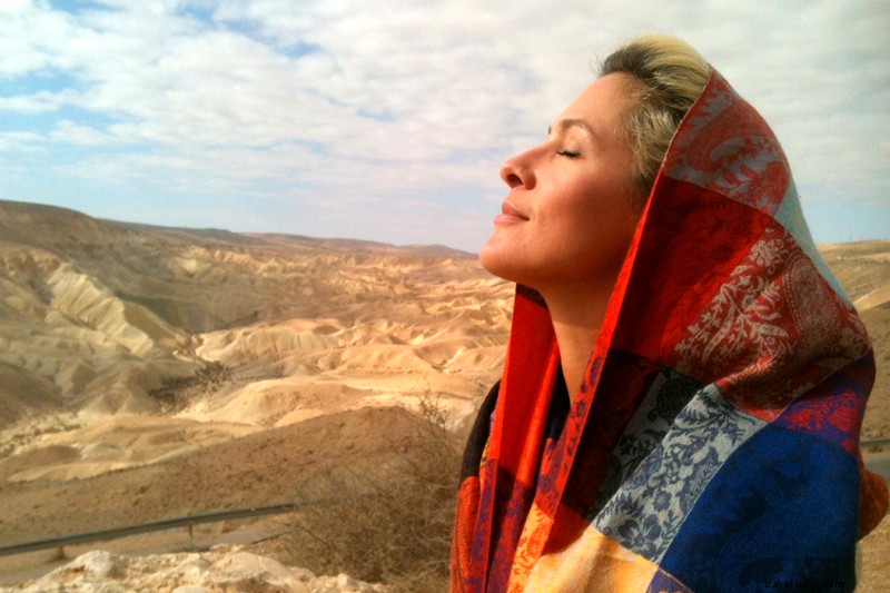 Discover Lanee Lee: Web Show Host and Passionate Global Traveler