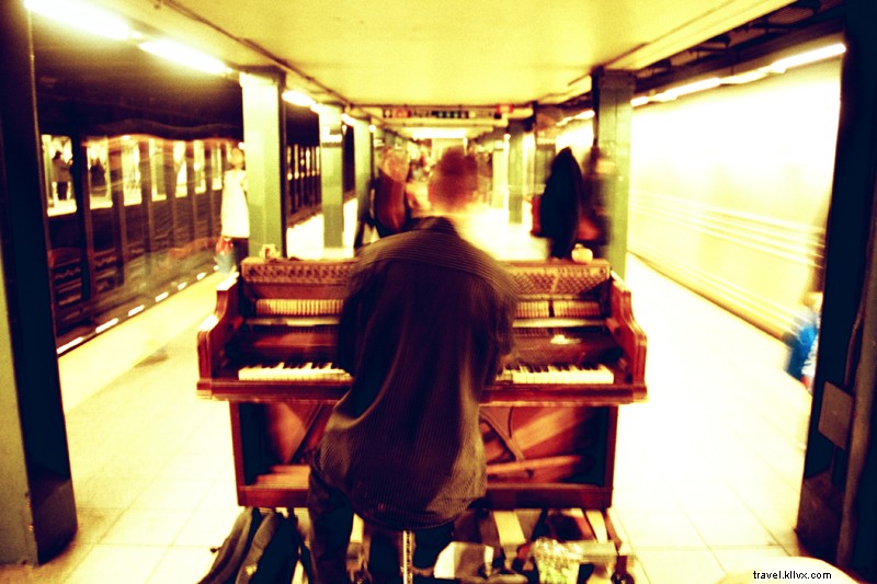 E.B. White s  Here Is New York : A Timeless Love Letter to the City