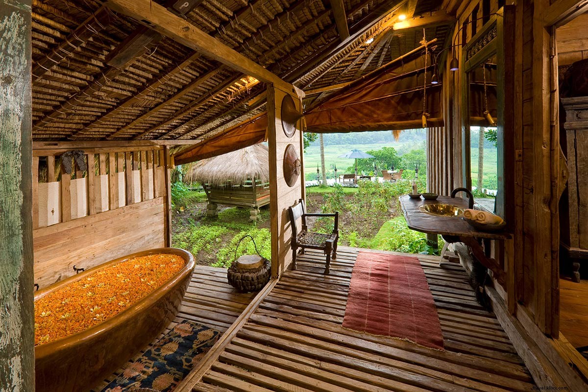Budget Honeymoon Bliss: 5 Charming Small Hotels Cheaper Than Your Wedding