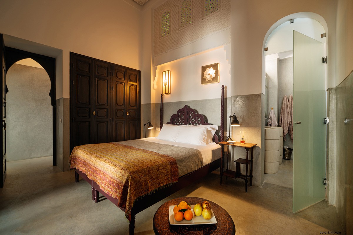 Budget Honeymoon Bliss: 5 Charming Small Hotels Cheaper Than Your Wedding