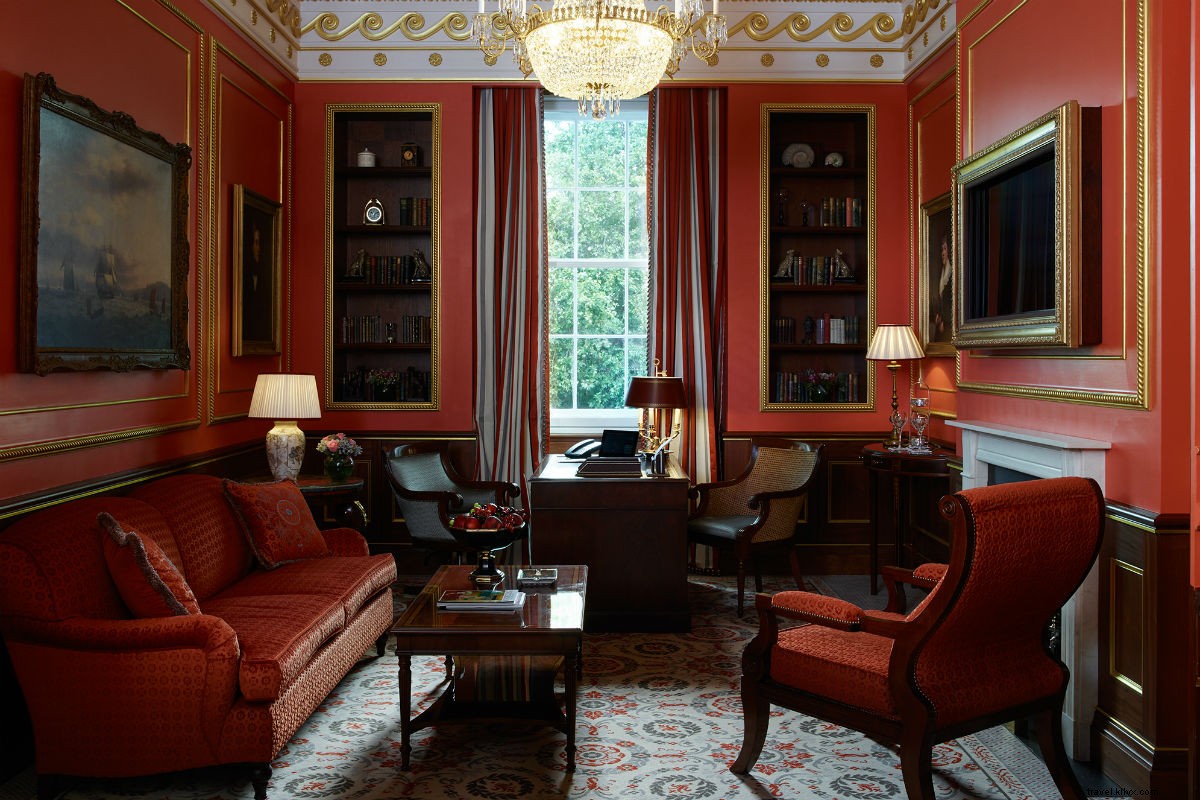 London s Finest Mega-Suites: Luxurious Havens for Royals and Groups