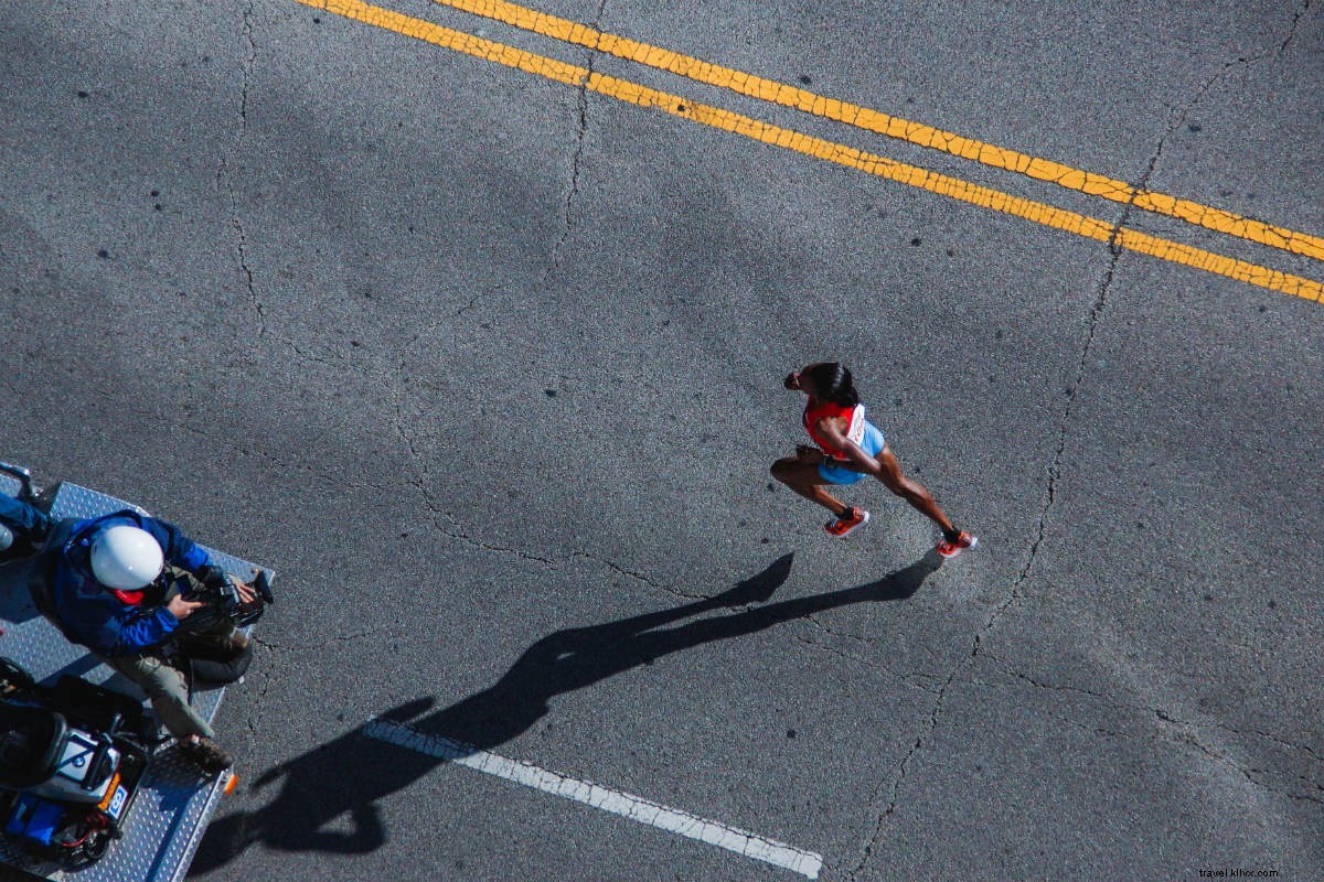 Explore Chicago on Foot: A Guided Running Tour