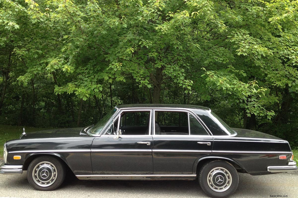 Discover Chic Retail Therapy at Plain Goods in Quaint New Preston, Connecticut