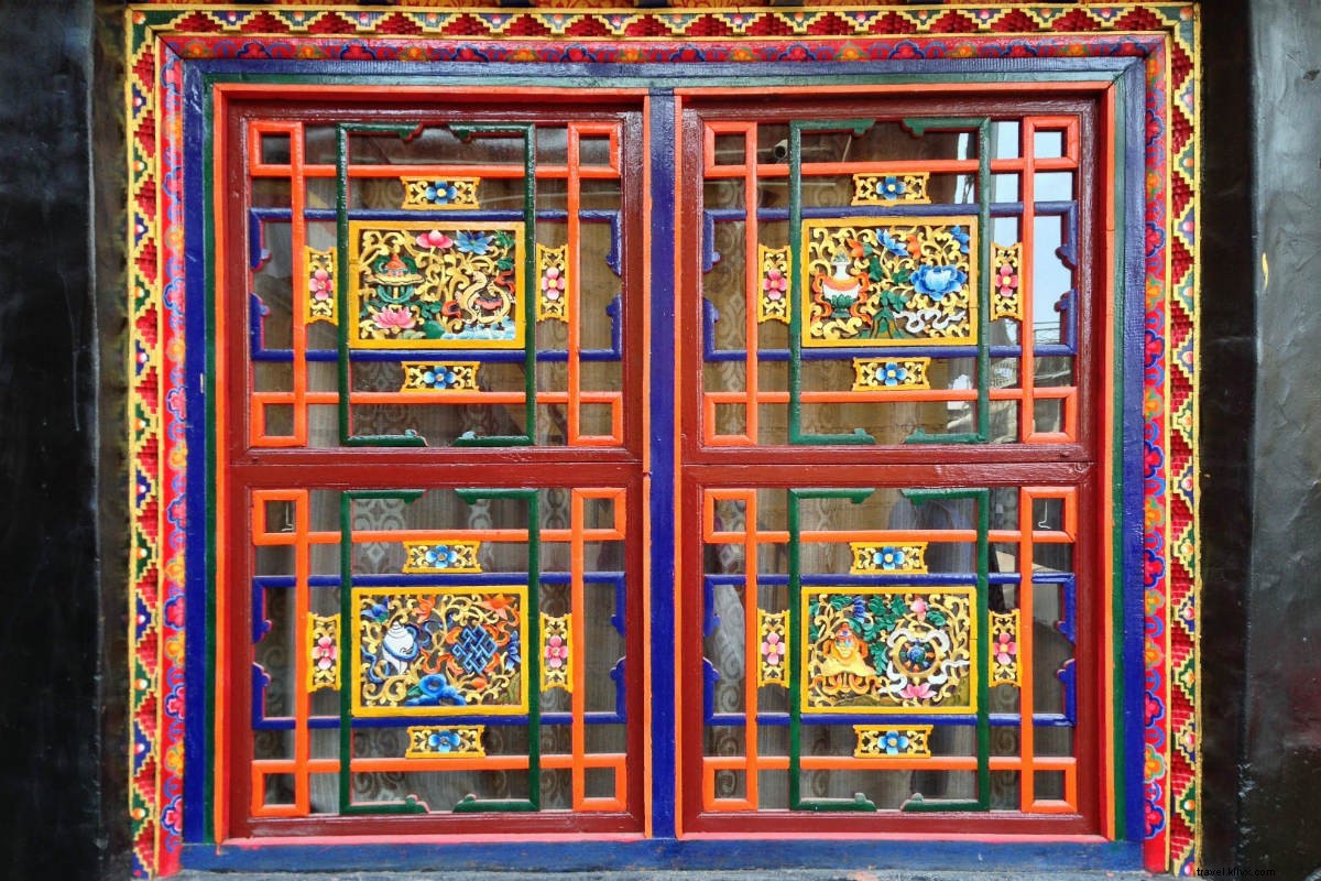 Discover Lhasa: Tibet s Mystical Capital and Land of Gods – Ultimate Travel Guide