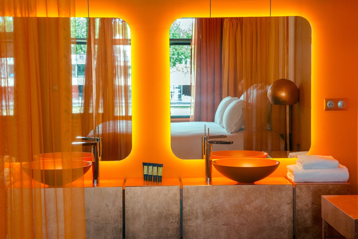 Hôtel OFF Paris Seine: Paris s Premier Floating Hotel on the Iconic Seine