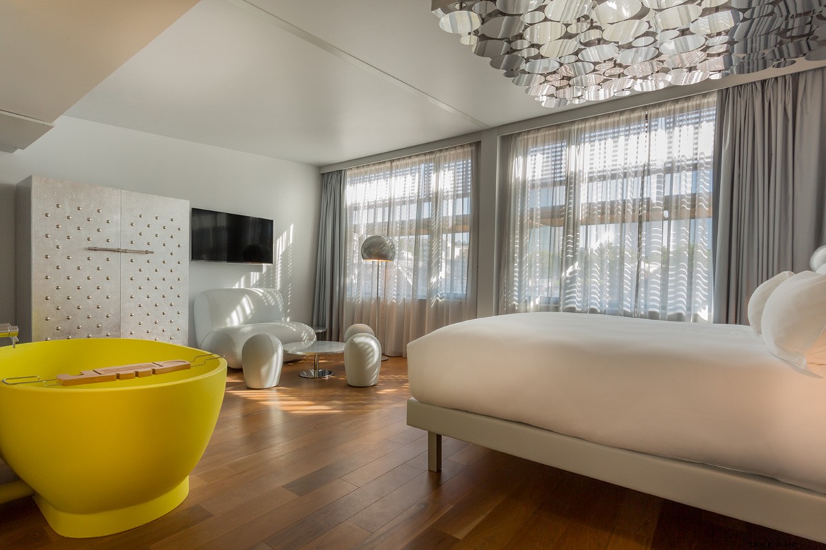 Hôtel OFF Paris Seine: Paris s Premier Floating Hotel on the Iconic Seine