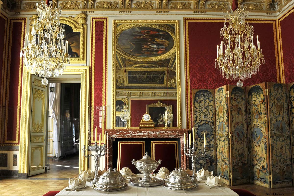 10 Budget-Friendly Ways to Transform Your Home into a Luxurious Chateau Under $100