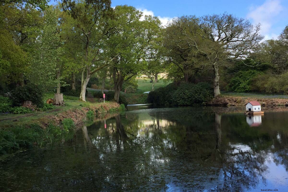 Two Idyllic Weddings and a Scenic Road Trip Through England s Cotswolds and West Sussex