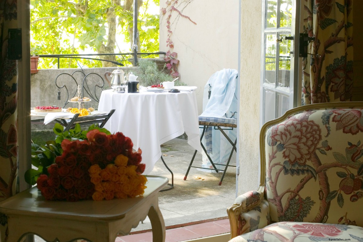 Villa Gallici: Exquisite Luxury in Artistic Aix-en-Provence